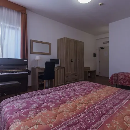 Del Cardinale Hotel 3*